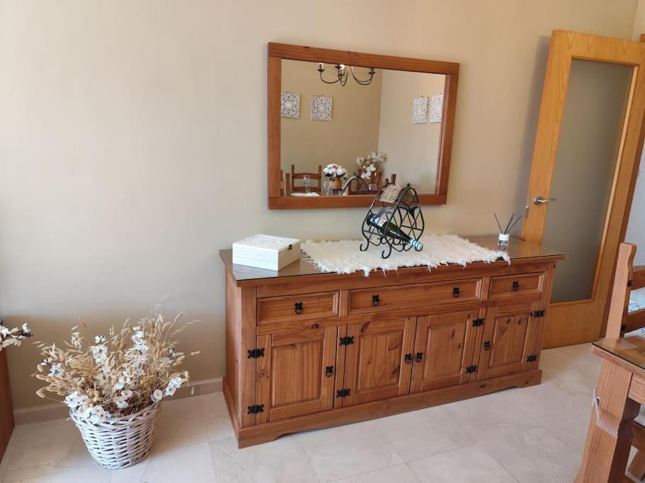 Penthouse Paradiso: 2Br Oasis In Casares Del Sol Kültér fotó